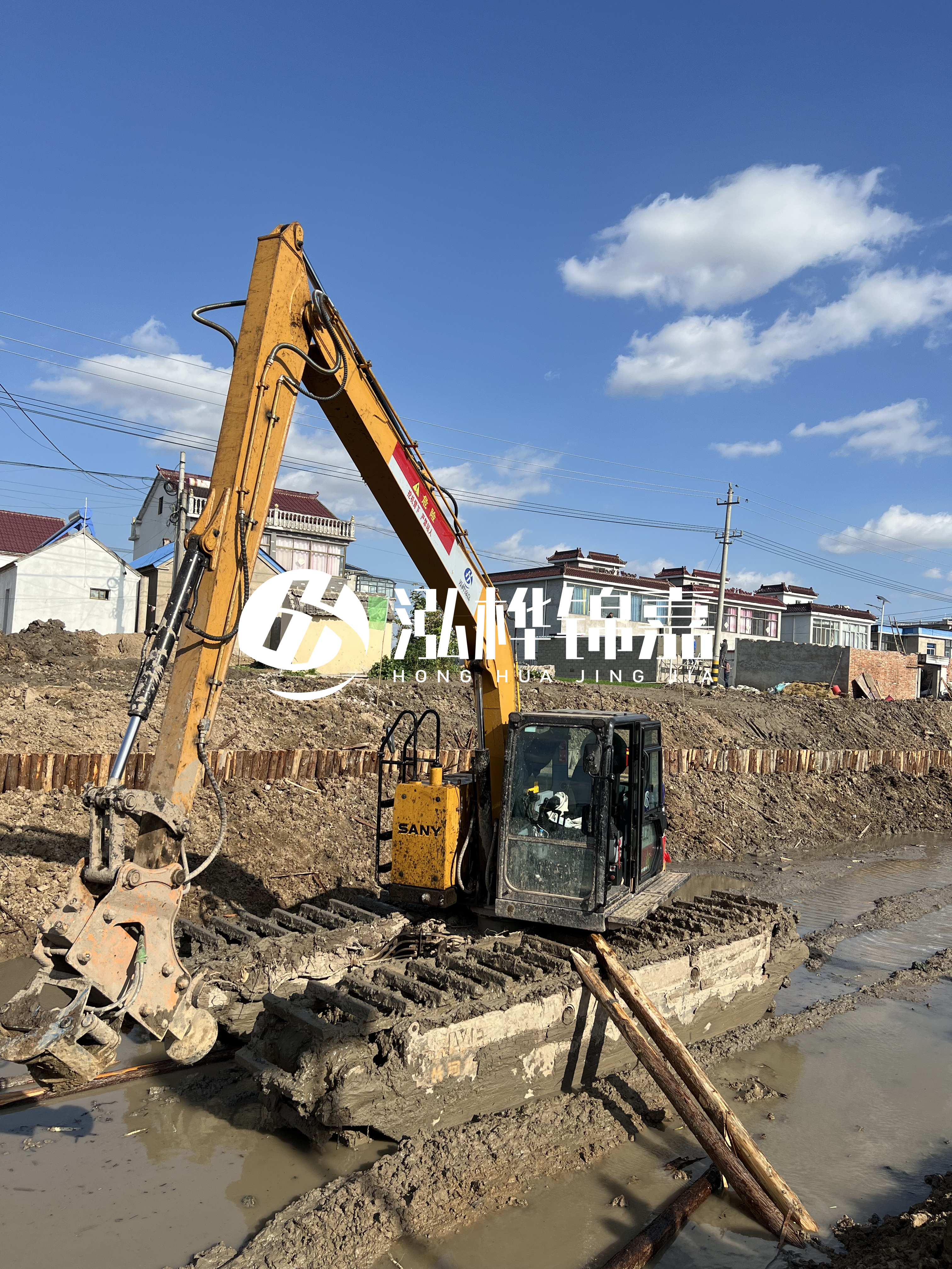 汕頭松木樁源頭廠家-河道護(hù)坡打樁對(duì)河岸保護(hù)有何作用?